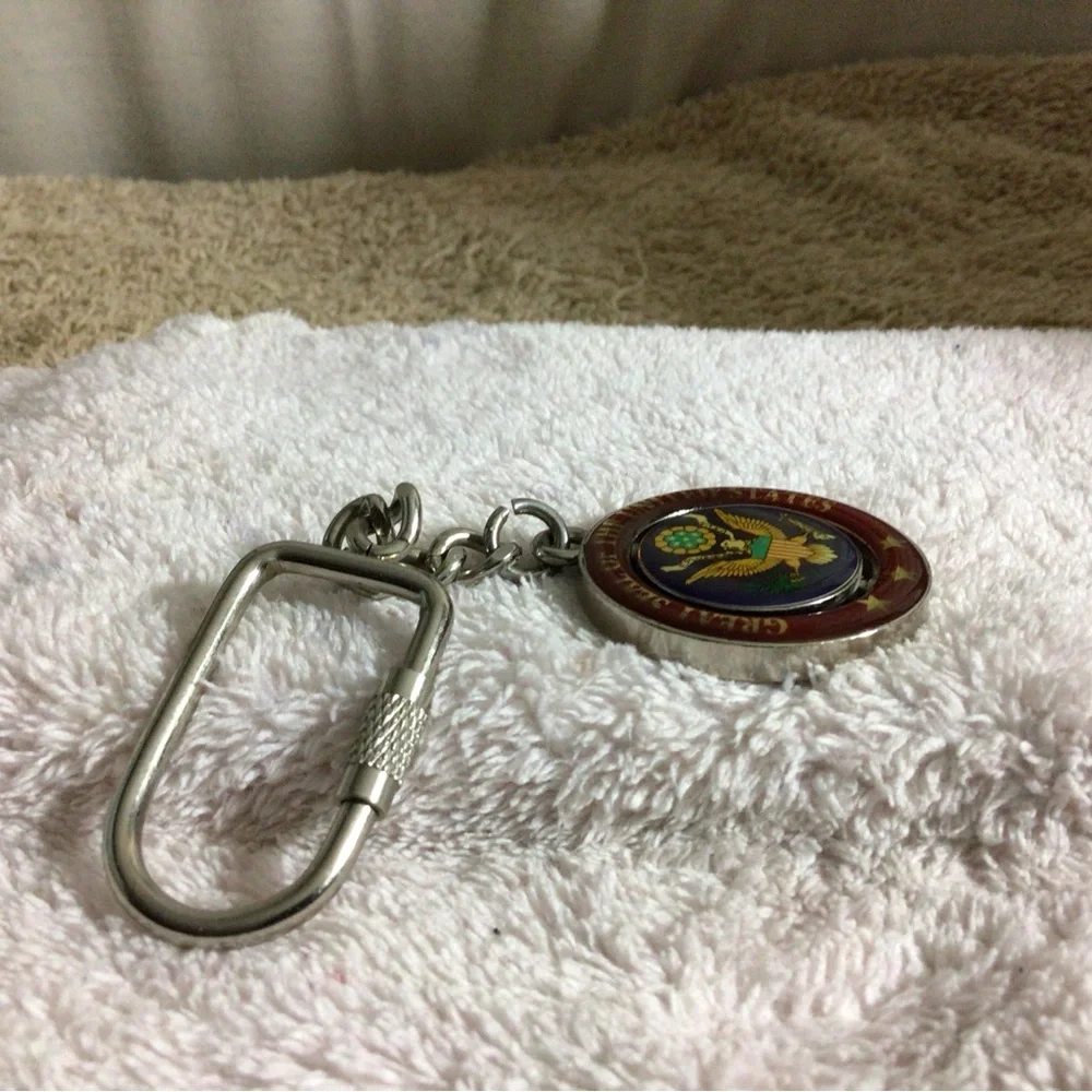 Red Great Seal Keychain with Metal Clip